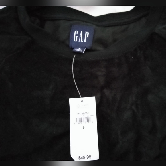 Gap Small Black Velvet Sweater - Picture 2 of 3